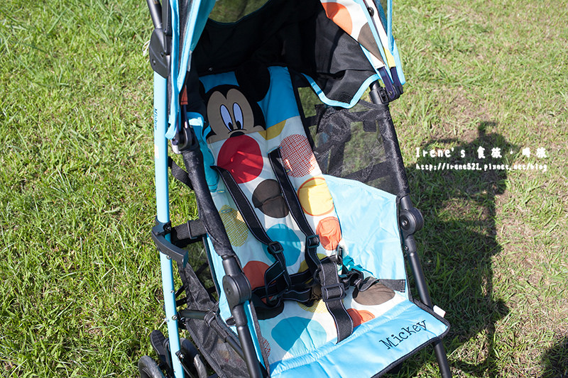 【育兒好物】每家都必備一台嬰兒輕便傘車/超可愛迪士尼授權推車/快拆推車置物袋．ViVibaby