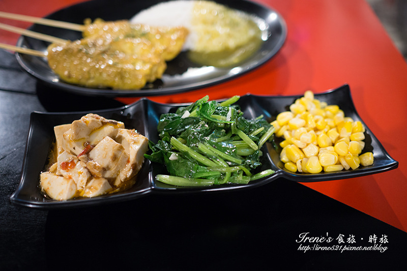 【台北士林區】一個人也能吃的泰味簡餐/無限供應的白飯跟飲料，不怕吃不飽．雷雨食堂