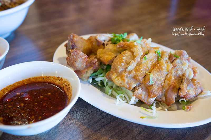 【三芝】淺水灣附近平價好吃的越南料理/有素食/巨無霸黃煎餅．越南小棧