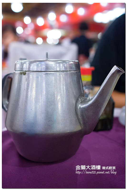 【台北萬華區】熱鬧西門町中的推車飲茶，懷舊風濃厚．金獅大酒樓 港式飲茶