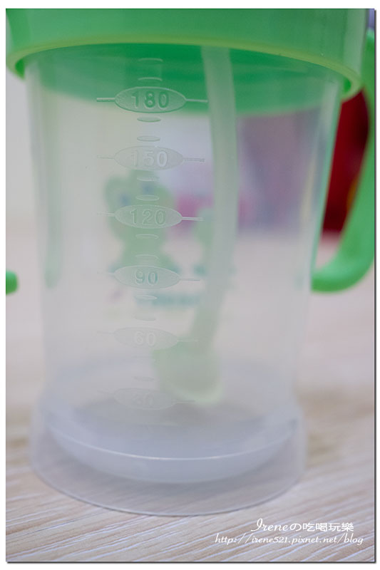 【嬰兒用品】幾乎每個寶寶都曾擁有過一個DOOBY大眼蛙神奇喝水杯