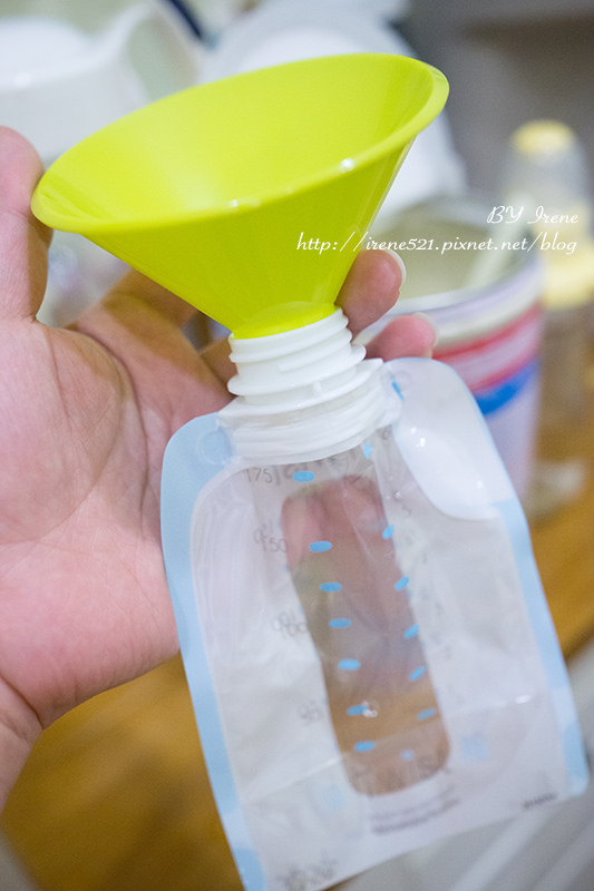 【育兒用品】集母乳袋、拋棄式奶瓶、副食品餵食器於一身，Kiinde拋棄式奶瓶