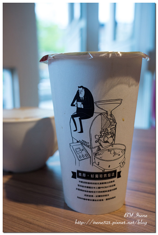 【三重】原木風x舒適的咖啡店，還有提供早午餐．彼得好咖啡