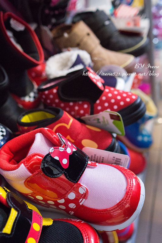 【育兒物品】寶寶的第一雙鞋，穿上鞋就能盡情行走了！BABYVIEW布布嚴選童鞋