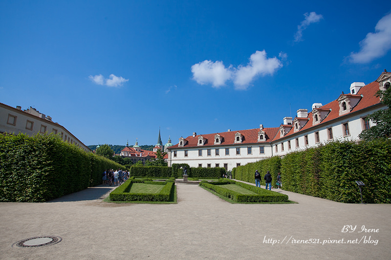 【布拉格】圍牆後的美景．華倫史坦宮殿花園Valdštejnský palác　