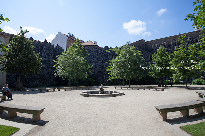 【布拉格】圍牆後的美景．華倫史坦宮殿花園Valdštejnský palác　