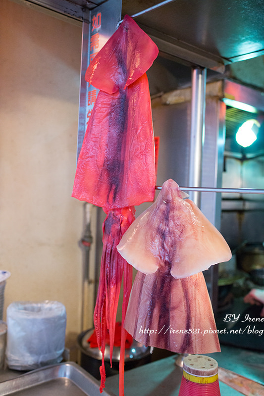 【宜蘭市】古早的老店滋味．廟口紅槽魷魚