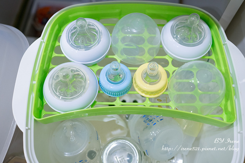 【嬰兒用品】奶瓶消毒鍋．「Combi」V.S「nac nac」 @Irene&#039;s 食旅．時旅