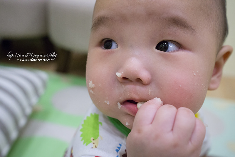 【嬰兒食品】寶寶的第一個零嘴，入口即化的「稻鴨米餅」