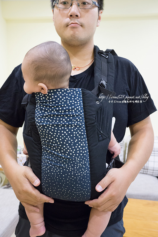 【育兒好物】一人輕鬆完成，新生兒也適用喔．BECO雙子星背巾 @Irene&#039;s 食旅．時旅