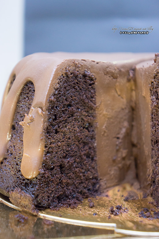 【團購美食】頂級、濃醇的巧克力襲擊．貝克街 謎-巧克力蛋糕