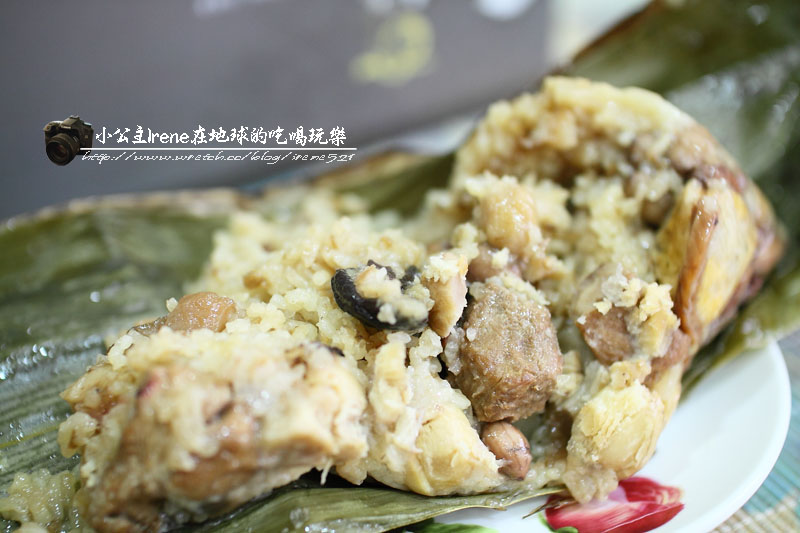 【試吃】來自台南的巨無霸肉粽．品香肉粽