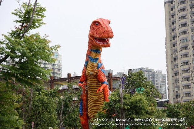 【台中】恐龍來了‧文心森林公園 @Irene&#039;s 食旅．時旅