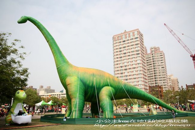 【台中】恐龍來了‧文心森林公園
