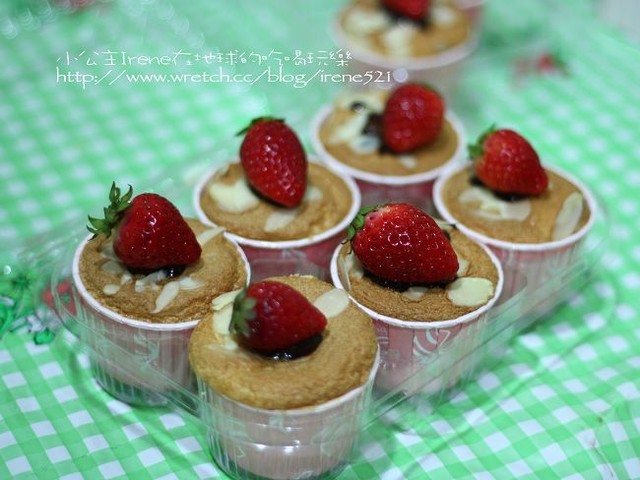 【甜點】草莓杯子蛋糕