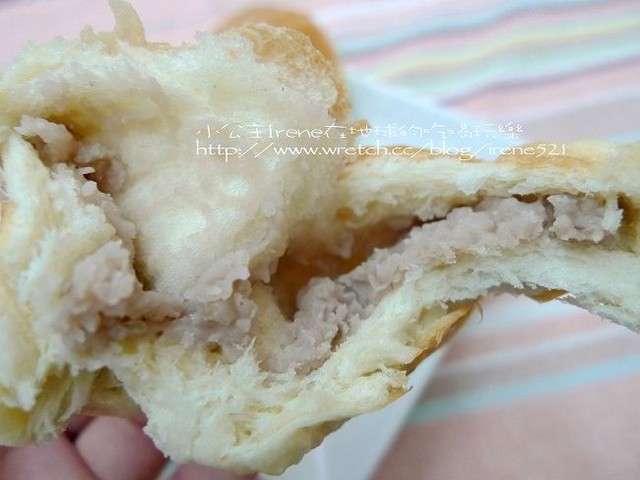 【八里】二訪渡船頭餅舖(大牛角麵包+小餐包+芋頭酥)