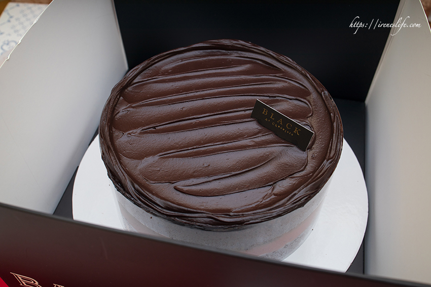19.12.29-BAC黑嘉侖草莓巧克力蛋糕