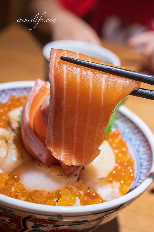鮭魚生魚片