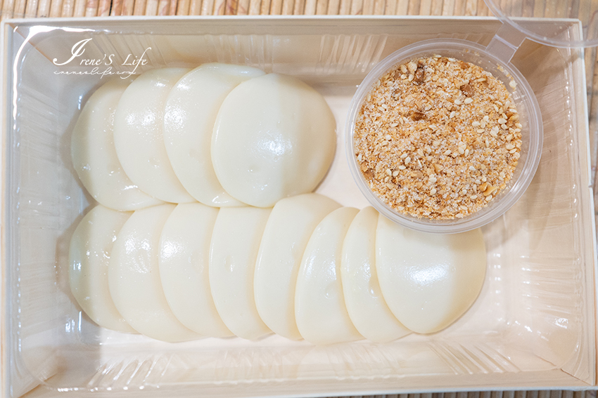 捷運雙連站鮮奶麻糬專賣店，包餡麻糬一盒6入口味一次全制霸，片狀麻糬自己DIY
