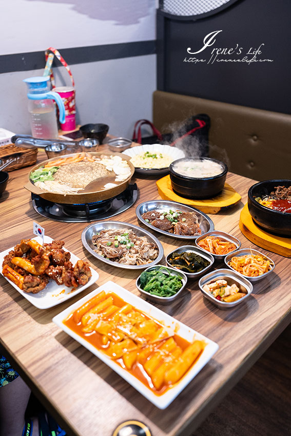 新莊棒球場韓式料理推薦｜雙人套餐飽到天靈蓋，出餐超級快，銅盤烤肉份量足、內用小菜無限續